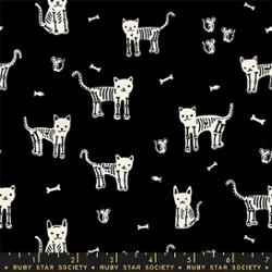 PREORDER RSS | Boo Valley -  My Pet Skeleton in Black | June 2027 | Half Yard