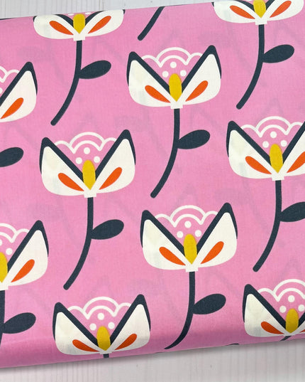 AGF | AGF Bungalow Bloom | AGF Strawberries | Fat Quarter Set