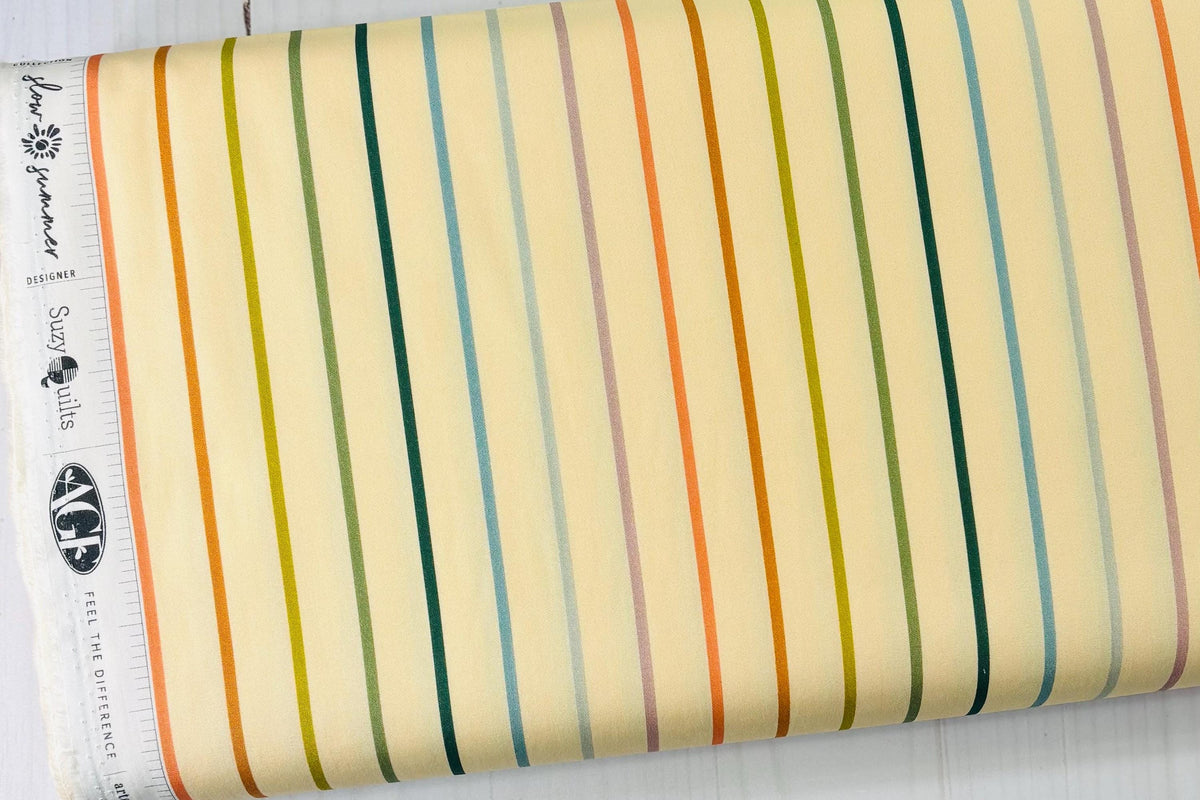 AGF Fat Quarter Set of 5 | Summer Homestead | Berry Blossom | Art Gallery Fabric | AGF Strawberries | Fat Quarter Bundle