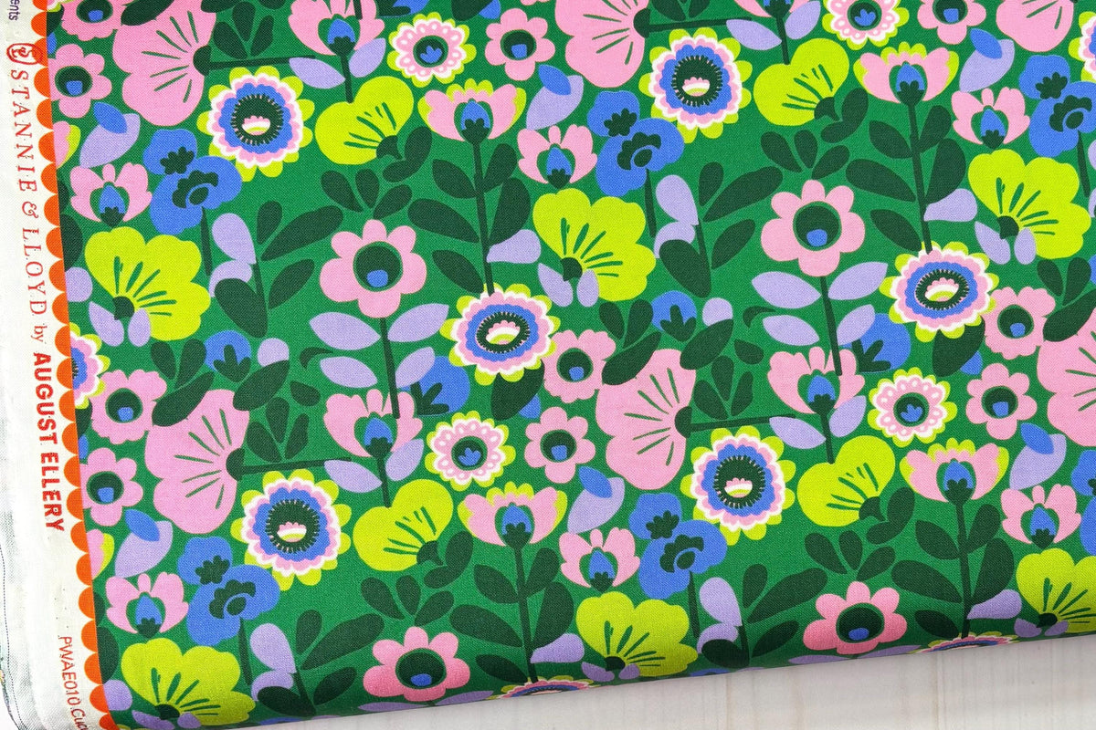 FreeSpirit Stannie & Lloyd by August Ellery Primrose Path Bloom, 6 Fat Quarter Bundle