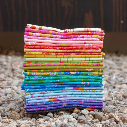 PRE-ORDER Nov 2026 | Menagerie by Alison Glass | Half Yard Bundle 18pc
